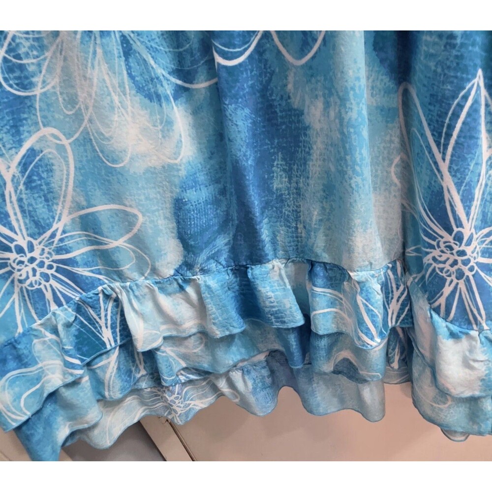 Avenue Blue White Floral Dress 2X (22/24) short Sleeve Ruffled Hem - Picture 3 of 11